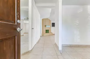 4247 Southchase Ln, Houston, TX 77014 - Photo 4