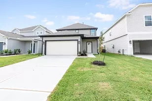 9221 Crestone Peak Dr, Willis, TX 77318 - Photo 2