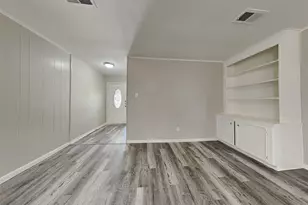 23034 Earlmist Dr, Spring, TX 77373 - Photo 2