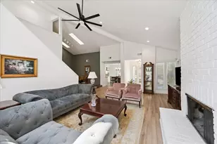 7807 Del Rey Ln, Houston, TX 77071 - Photo 12