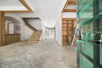 403 Trails Court, Houston, TX 77024 - Photo 2