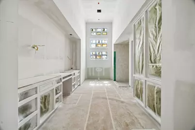 403 Trails Court, Houston, TX 77024 - Photo 18