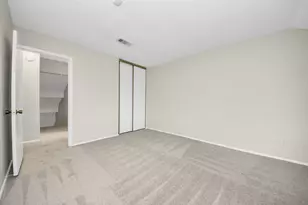 13603 Hollowgreen Dr, Houston, TX 77082 - Photo 28