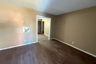 5714 Groveton St, Houston, TX 77033 - Photo 16