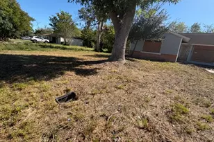 5714 Groveton St, Houston, TX 77033 - Photo 6
