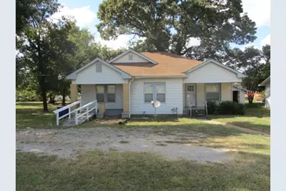3002 Montgomery Road, Huntsville, TX 77340 - Photo 1