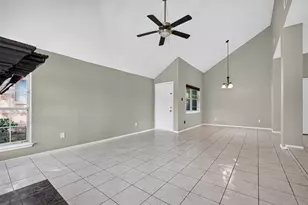 10523 Lands End Dr, Houston, TX 77099 - Photo 10