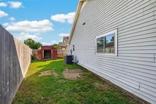 10523 Lands End Dr, Houston, TX 77099 - Photo 42
