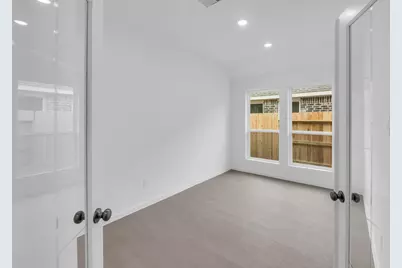 26924 Carmine Red Court, Katy, TX 77493 - Photo 4