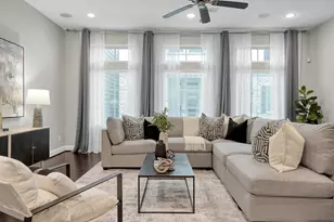 351 W 26th St, Houston, TX 77008 - Photo 12