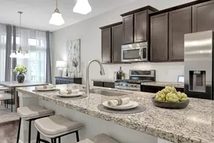 351 W 26th St, Houston, TX 77008 - Photo 22