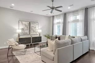 351 W 26th St, Houston, TX 77008 - Photo 10