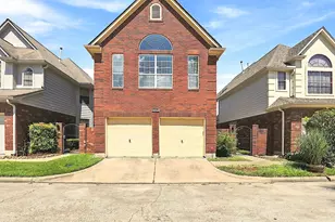 5842 Cinnamon Creek Cir, Houston, TX 77084 - Photo 2