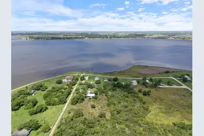 182 Smith Road, Palacios, TX 77465 - Photo 6