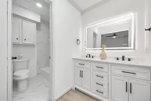 8126 Clover Gardens Dr, Houston, TX 77095 - Photo 30