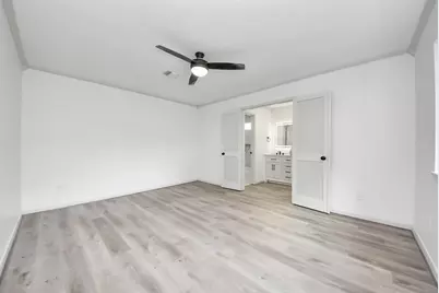 8126 Clover Gardens Drive, Houston, TX 77095 - Photo 34