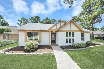 8126 Clover Gardens Drive, Houston, TX 77095 - Photo 2