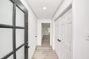 8126 Clover Gardens Dr, Houston, TX 77095 - Photo 4