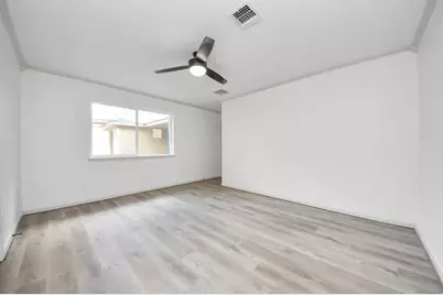 8126 Clover Gardens Drive, Houston, TX 77095 - Photo 24