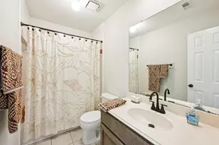 2202 Castle Bay Dr, League City, TX 77573 - Photo 40