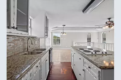 917 21st Street Street, San Leon, TX 77539 - Photo 6