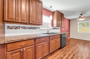 7422 Jackwood St, Houston, TX 77074 - Photo 10