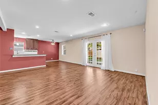 7422 Jackwood St, Houston, TX 77074 - Photo 4