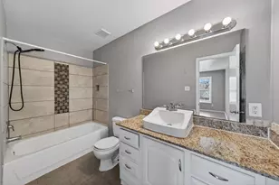 2302 Abernathy St, Houston, TX 77026 - Photo 16