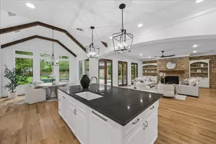 1228 Archley Dr, Houston, TX 77055 - Photo 14