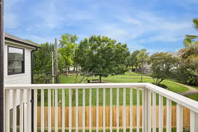 111 E 18th Street, Houston, TX 77008 - Photo 30