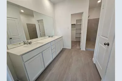 9303 Long Fin Drive, Baytown, TX 77521 - Photo 8