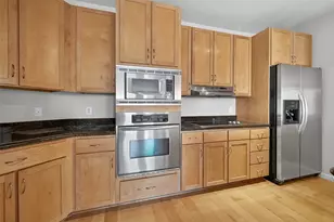 505 Jackson Hill St, Houston, TX 77007 - Photo 10