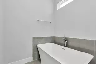 5818 Burt St, Houston, TX 77091 - Photo 22