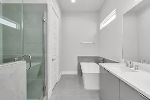 5818 Burt St, Houston, TX 77091 - Photo 20