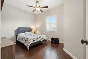 4623 La Escalona, League City, TX 77573 - Photo 16