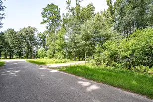 27085 Coach Light Ln, New Caney, TX 77357 - Photo 10