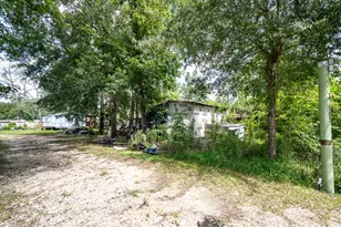 27085 Coach Light Ln, New Caney, TX 77357 - Photo 8