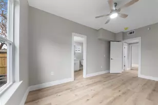 219 E James St, Baytown, TX 77520 - Photo 12