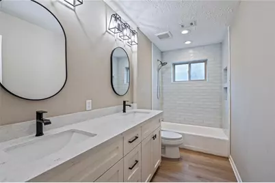 15915 Brookvilla Drive, Houston, TX 77059 - Photo 30