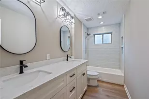 15915 Brookvilla Dr, Houston, TX 77059 - Photo 30