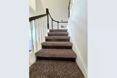 107 High Meadows Drive, Sugar Land, TX 77479 - Photo 14