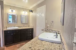 107 High Meadows Dr, Sugar Land, TX 77479 - Photo 16