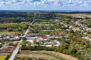 5033 S Acres Dr, Houston, TX 77048 - Photo 2