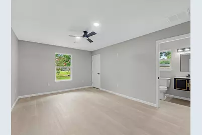 5039 Briscoe Street, Houston, TX 77033 - Photo 10