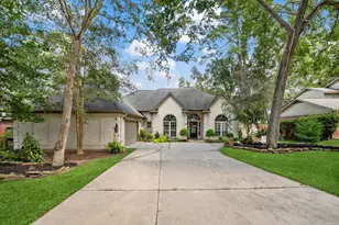 137 Dawns Edge Dr, Montgomery, TX 77356 - Photo 2