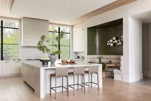 626 Rocky River Rd, Houston, TX 77056 - Photo 8