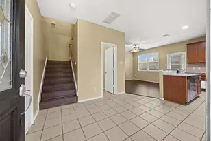 2765 Maybrook Hollow Ln, Houston, TX 77047 - Photo 4