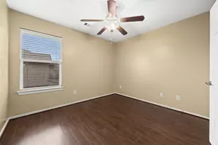 2765 Maybrook Hollow Ln, Houston, TX 77047 - Photo 20