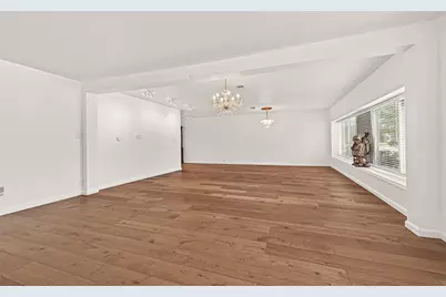 10823 Sandstone Street, Houston, TX 77072 - Photo 8