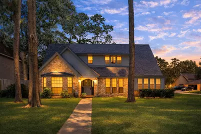 119 Laura Lane, Conroe, TX 77385 - Photo 2